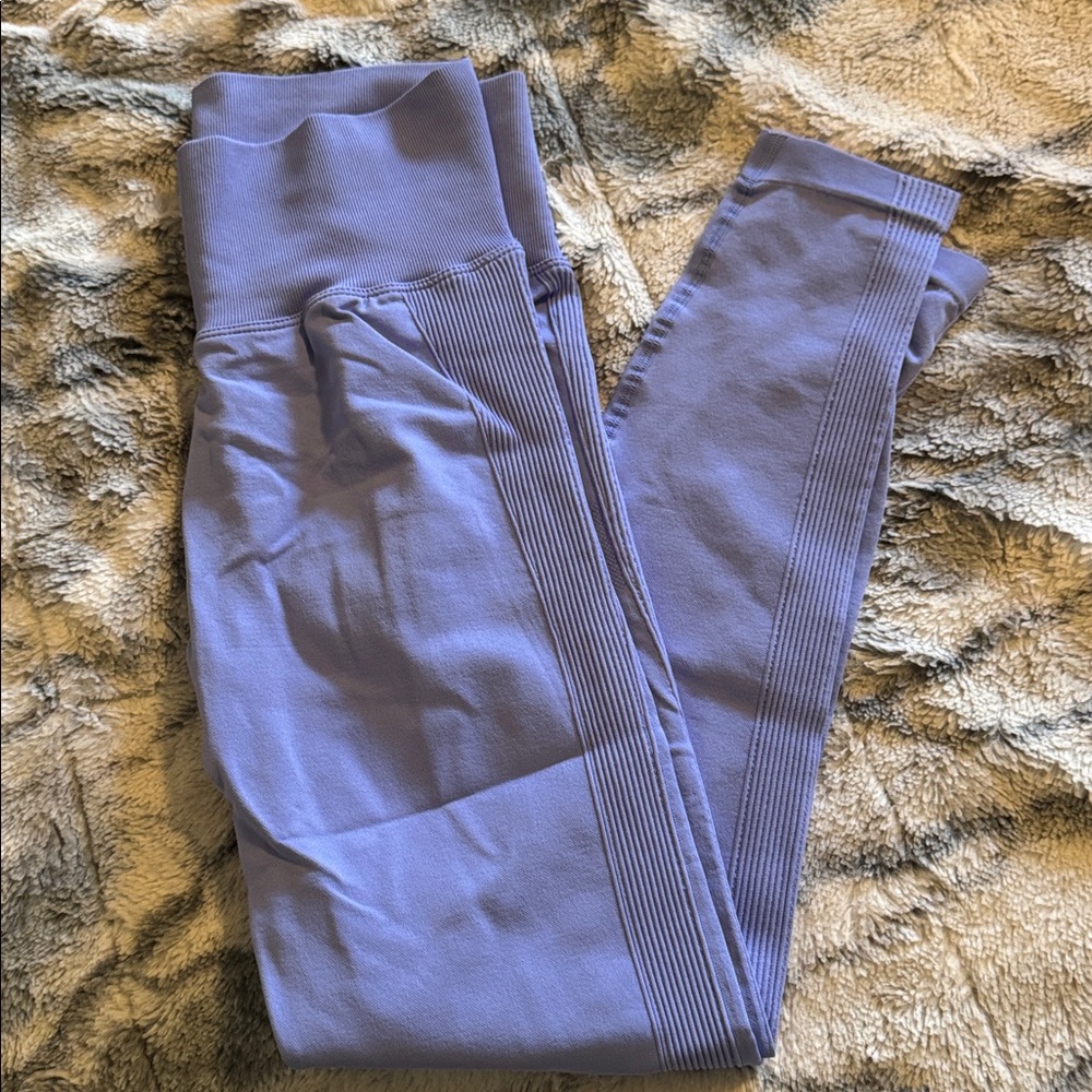 Lavender purple YEOREO workout leggings